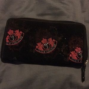 Super cute Juicy Couture Wallet
